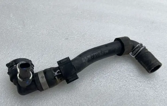 Volkswagen ID.4 Coolant pipe/hose 4EA121036F