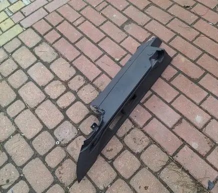 Peugeot 308 Parcel shelf load cover mount bracket 9800073177