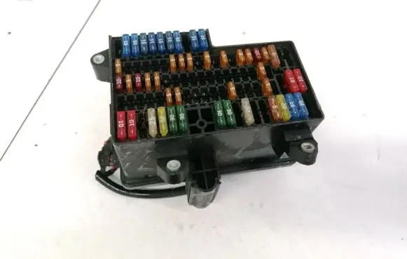 Volkswagen Phaeton Fuse box set