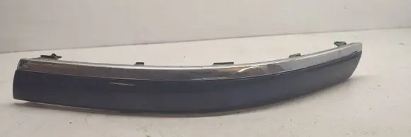 Volkswagen PASSAT B5.5 Front bumper splitter molding 3B0807717B