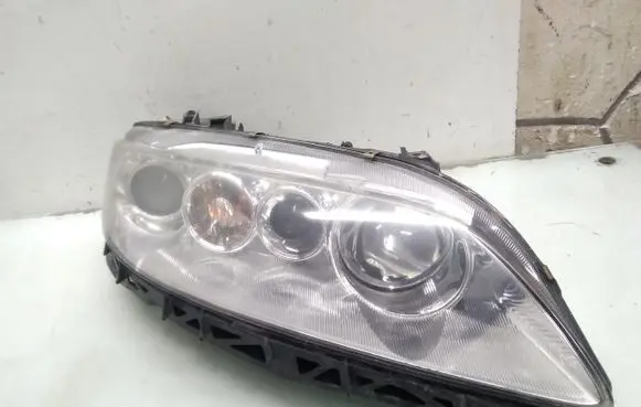 Mazda 6 Headlight/headlamp