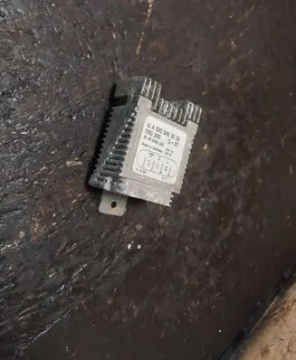 Mercedes-Benz A W168 Coolant fan relay A0255453232