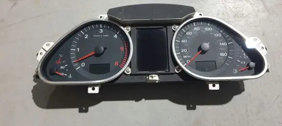 Audi A6 S6 C6 4F Speedometer (instrument cluster) 4F0920950L