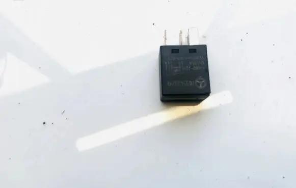 Mercedes-Benz Sprinter W906 Other relay 0035420219 v23074a1301x33