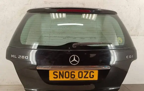 Mercedes-Benz ML W164 Tailgate/trunk/boot lid