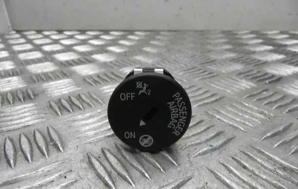 BMW 3 G20 G21 Passenger airbag on/off switch 9483731 T9859