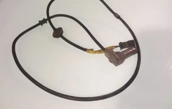 Audi A6 S6 C4 4A ABS rear brake sensor 4A0927807