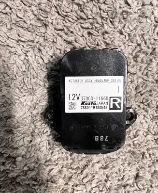 Mazda 6 Headlight level adjustment motor 3700011668