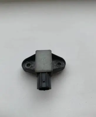 Volkswagen PASSAT B6 Airbag deployment crash/impact sensor 5N0959354