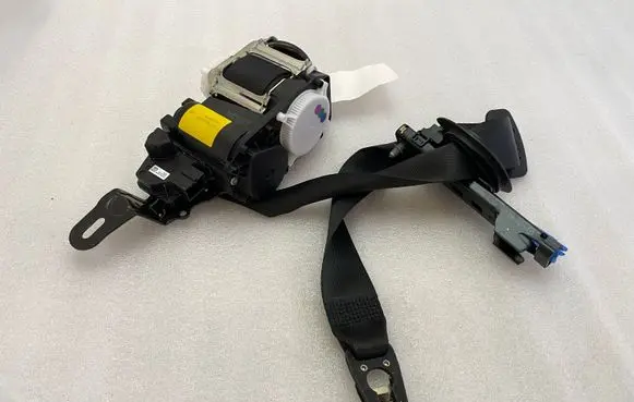 Mercedes-Benz CLS C257 Front seatbelt A2138603400