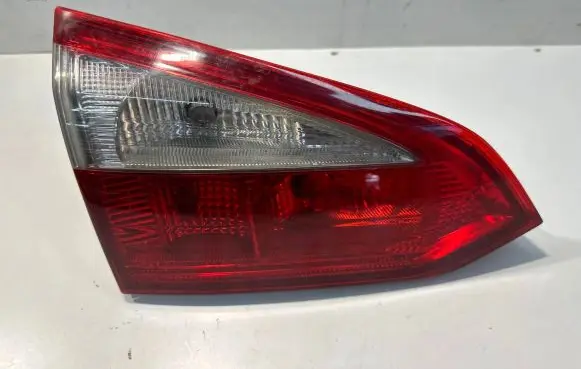 Ford Focus Tailgate rear/tail lights BM5113A603BC