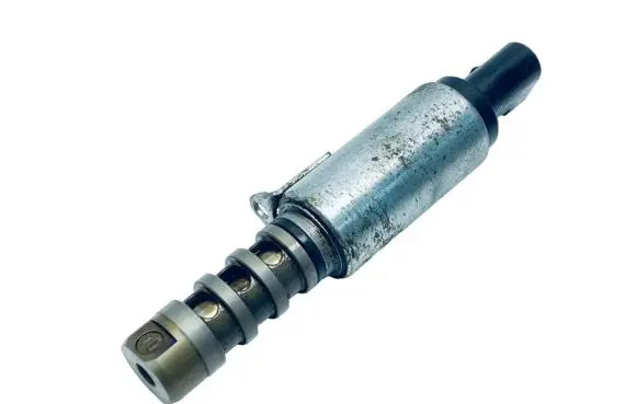 Audi A6 S6 C6 4F Camshaft vanos timing valve 06E109257J