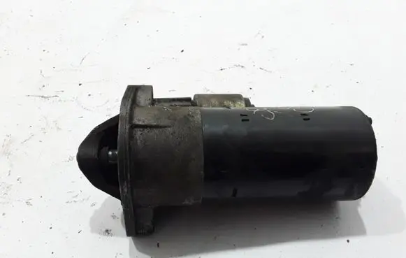 Volvo S60 Starter motor 8251551