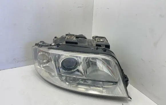 Audi A6 S6 C5 4B Headlight/headlamp 15592400