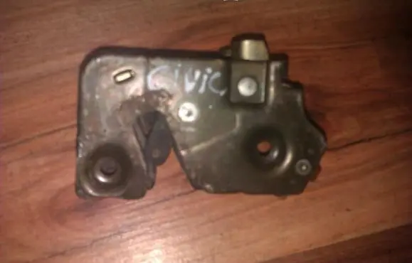 Honda Civic Front door lock