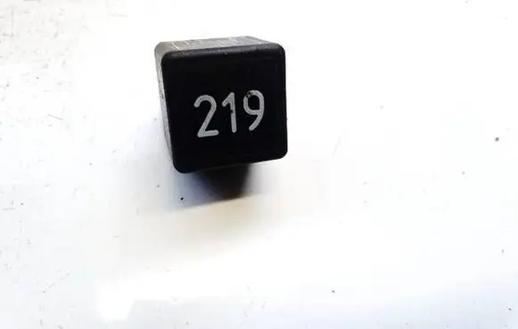 Audi 80 90 S2 B4 Other relay 443951253AA 899574000