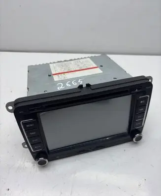 Volkswagen PASSAT B6 Navigation unit CD/DVD player