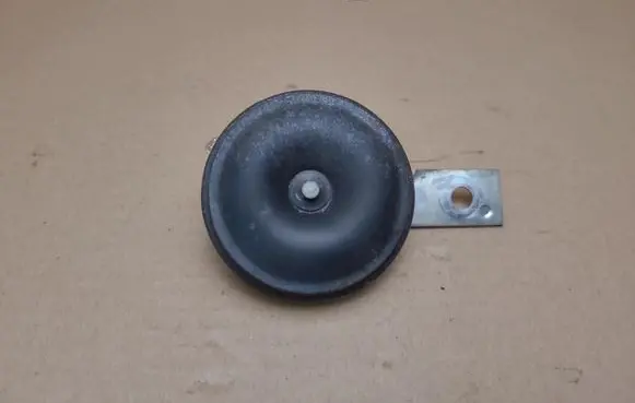 Volkswagen Golf VI Horn signal 