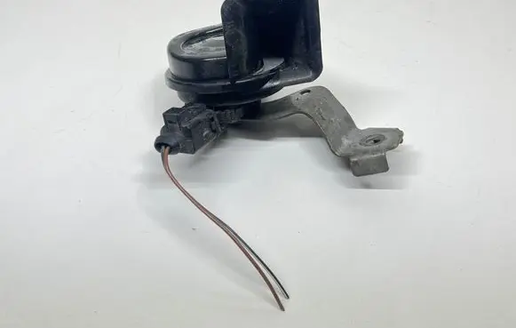 Volkswagen Golf VI Horn signal 1K0951182G 6033FB2019