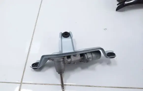 KIA Niro Rear window wiper motor 987000G5000