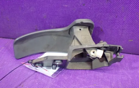 Peugeot Boxer Front door interior handle C982