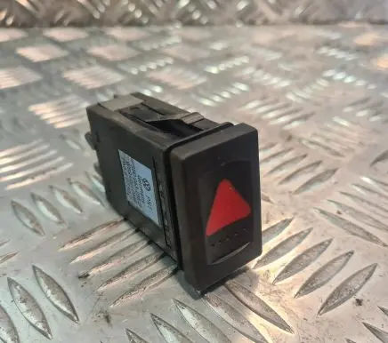Volkswagen PASSAT B5 Hazard light switch 3B0953235D