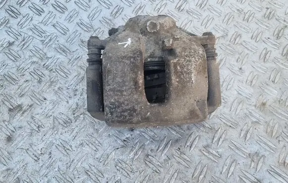 Mercedes-Benz C W204 Front brake caliper
