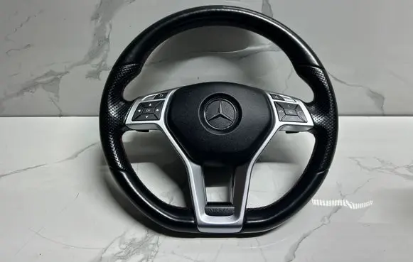 Mercedes-Benz A W176 Steering wheel