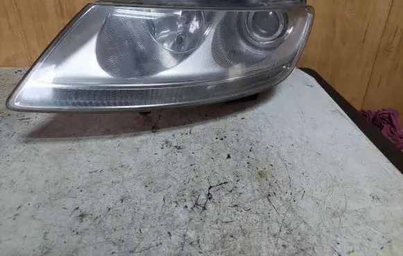 Volkswagen Phaeton Headlight/headlamp 3D2941015F 89007346