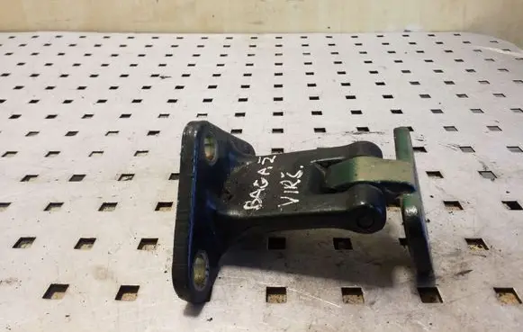 Opel Frontera B Loading door upper hinge 