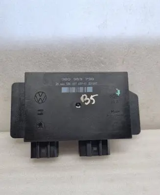 Volkswagen PASSAT B5 Comfort/convenience module 3B0959796