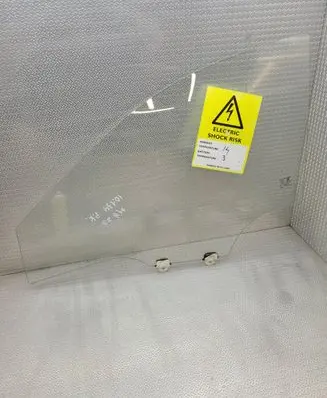 MG ZS Front door window glass four-door