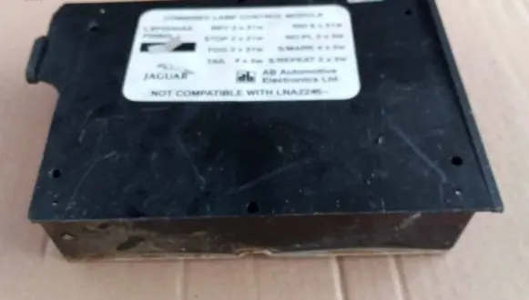 Jaguar XJ X308 Light module LCM LXF2245AA F00822