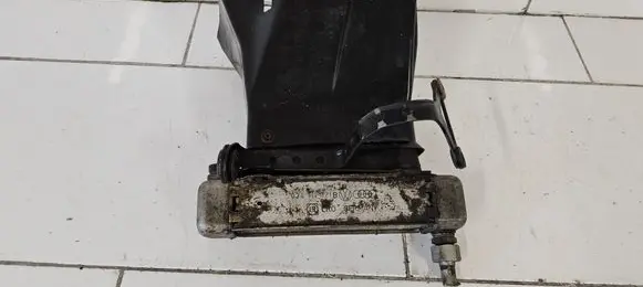 Audi A6 S6 C4 4A Engine oil radiator 034117021B