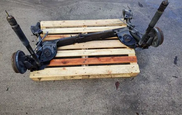 Dacia Sandero II Rear axle beam 