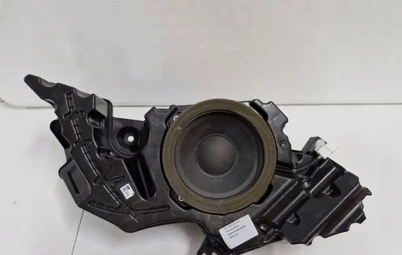 Toyota C-HR I Parcel shelf speaker 86150-F4030