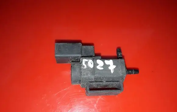 Audi A8 S8 D4 4H Turbo solenoid valve 037906283C 72288006