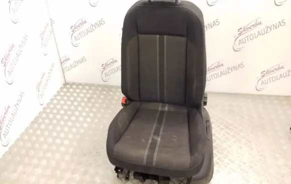 Volkswagen T-Roc Front driver seat 2Q4881105L 3684839 08303822