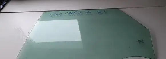 Renault Captur Rear door window glass