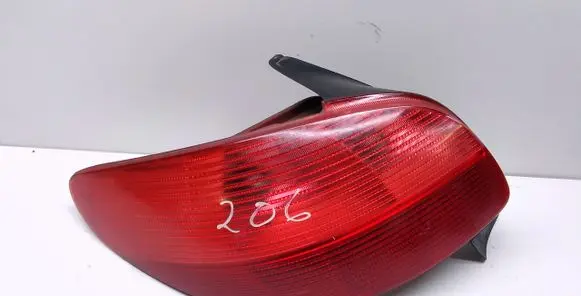 Peugeot 206 Rear/tail lights 2531
