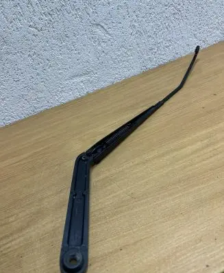 Porsche Panamera (970) Front wiper blade arm W000006265 D8770