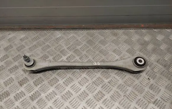 Audi Q8 Rear control arm 4M0501530Q 4M0501531Q