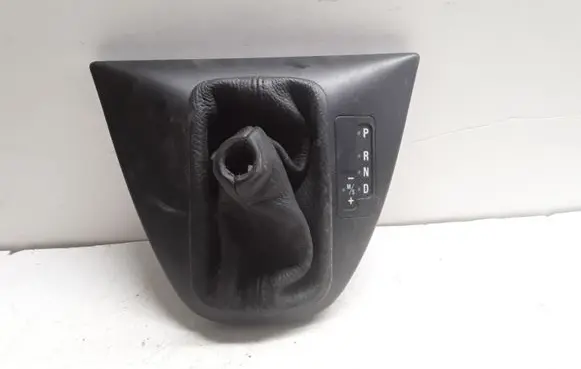 BMW X5 E53 Gear shifter surround trim plastic 7060446 51168245924