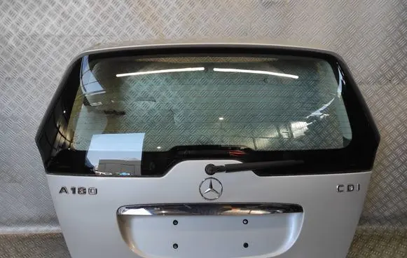 Tailgate/trunk/boot lid