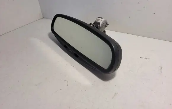 Rear view mirror (interior)