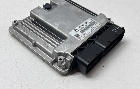 Volkswagen Transporter - Caravelle T5 Engine control unit/module 03L907309L 0281017554