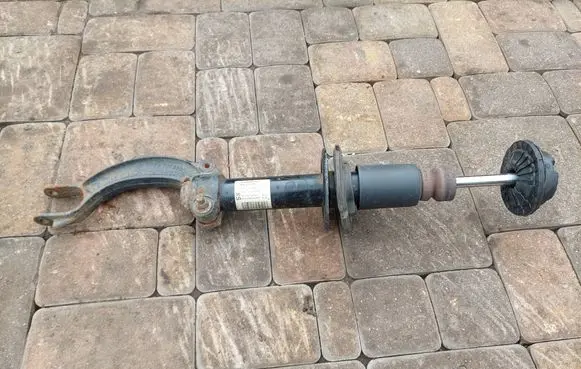 Audi A5 8T 8F Front shock absorber/damper 8T0413031L