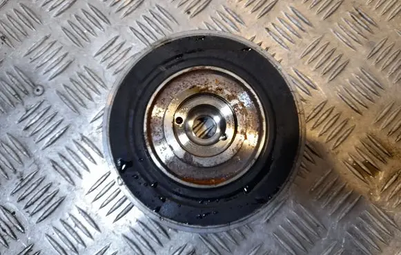 Mercedes-Benz ML W166 Crankshaft pulley A6420302403