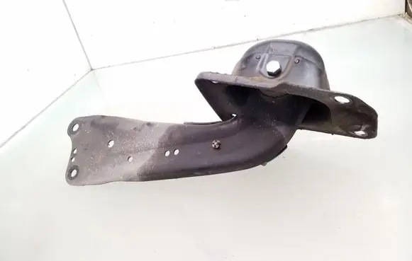Rear upper control arm/wishbone