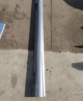 Mercedes-Benz C W204 Sill A2046981354